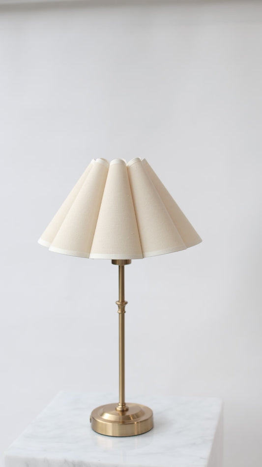 Beige Scalloped Shade